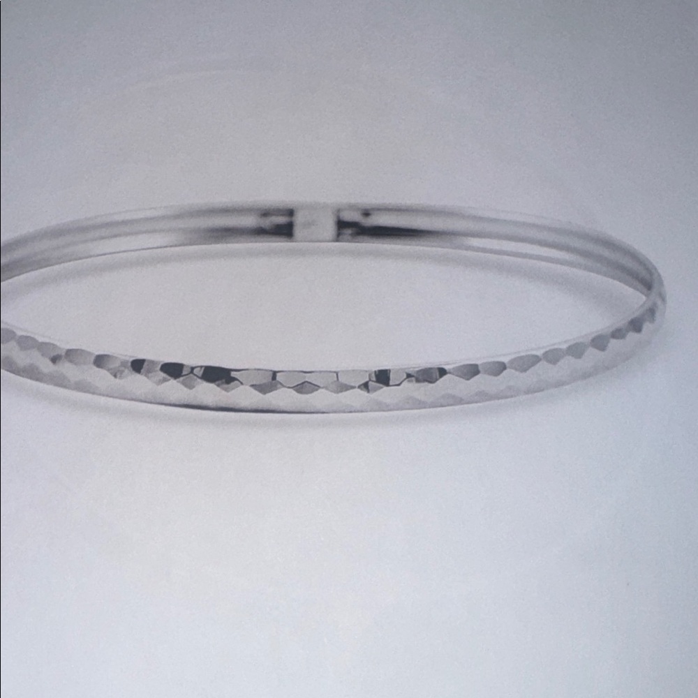 Bracelet, Bangle, Sterling SIlver, Elegant, 7.50”